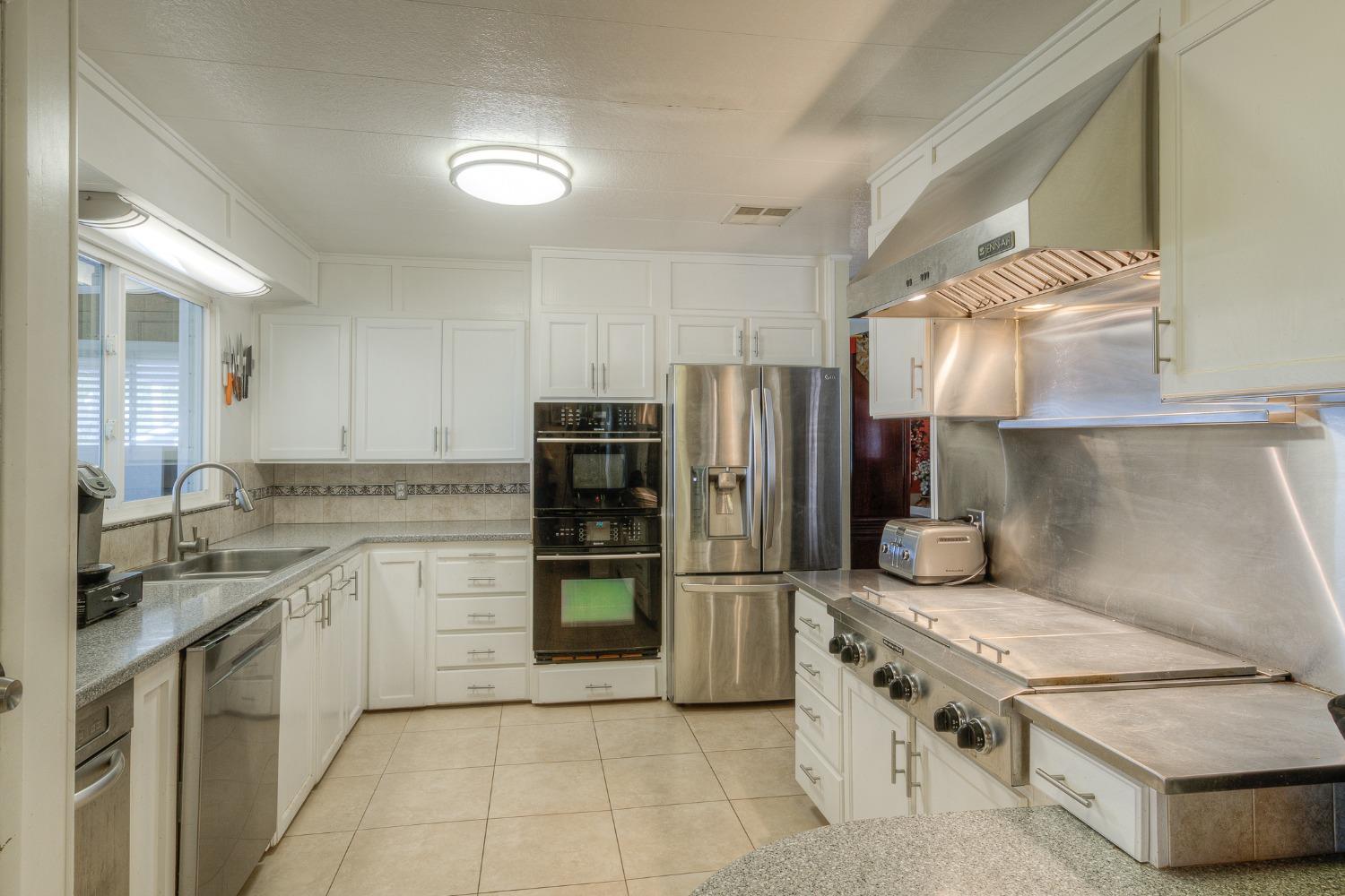 Detail Gallery Image 15 of 65 For 131 Peak View Dr, Oroville,  CA 95966 - 3 Beds | 2 Baths