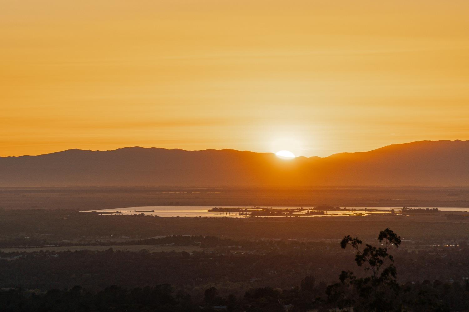 Peak View Drive, Oroville, California image 36