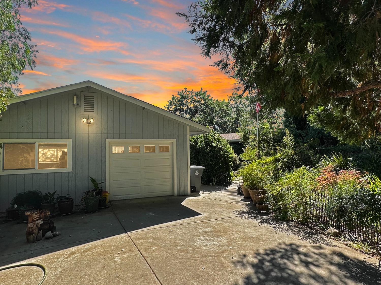 Photo of 1333 Pinecroft Rd in Colfax, CA