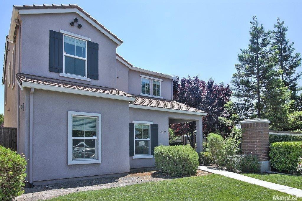 Photo of 10604 NE Siskiyou Ln in Stockton, CA
