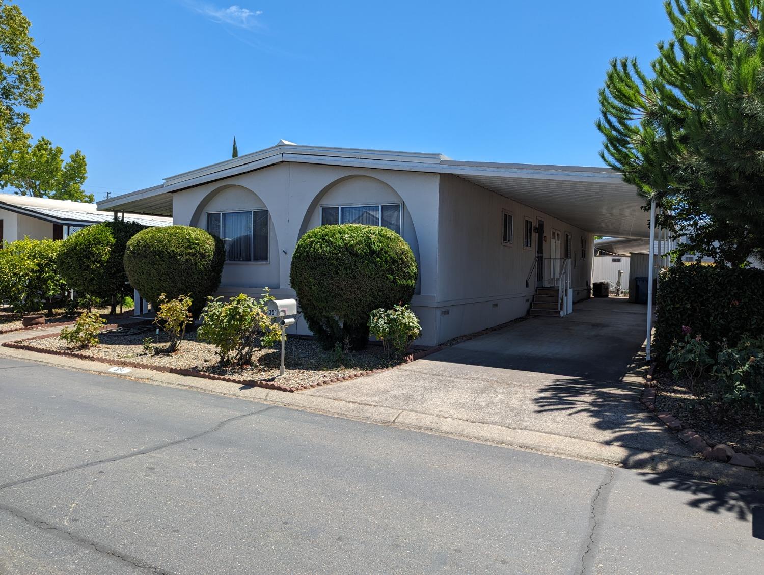 Detail Gallery Image 1 of 1 For 351 Sierra Vista Dr, Rancho Cordova,  CA 95670 - 2 Beds | 2 Baths