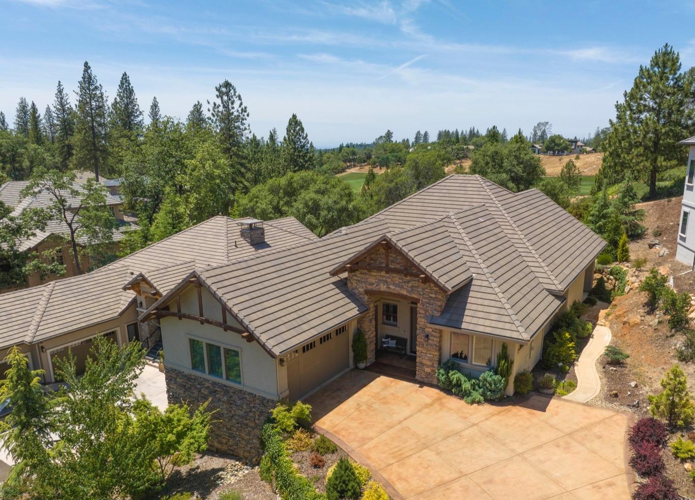 Photo of 1414 Lodge View Dr in Meadow Vista, CA