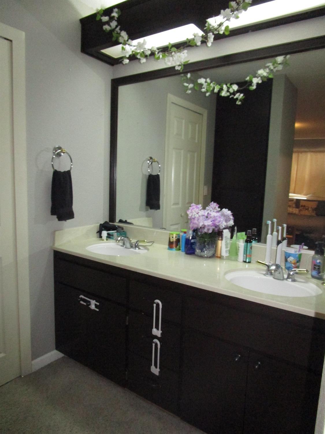 Photo #25: 223072476 Listing: Photo #25