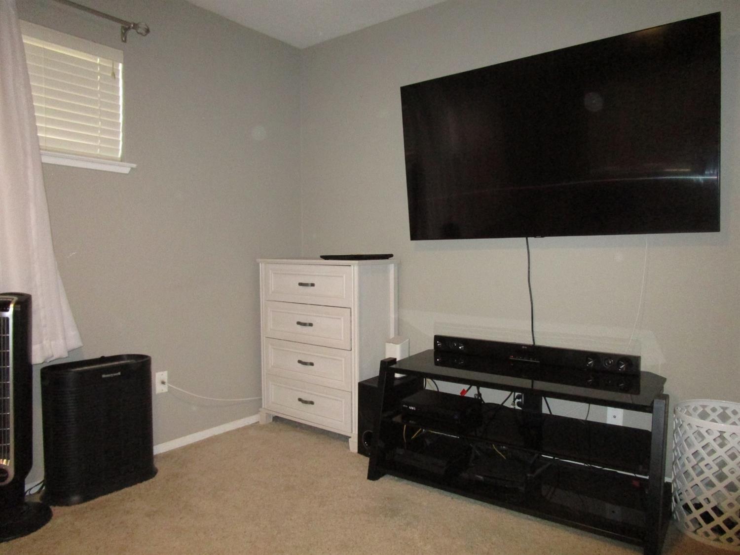 Photo #23: 223072476 Listing: Photo #23