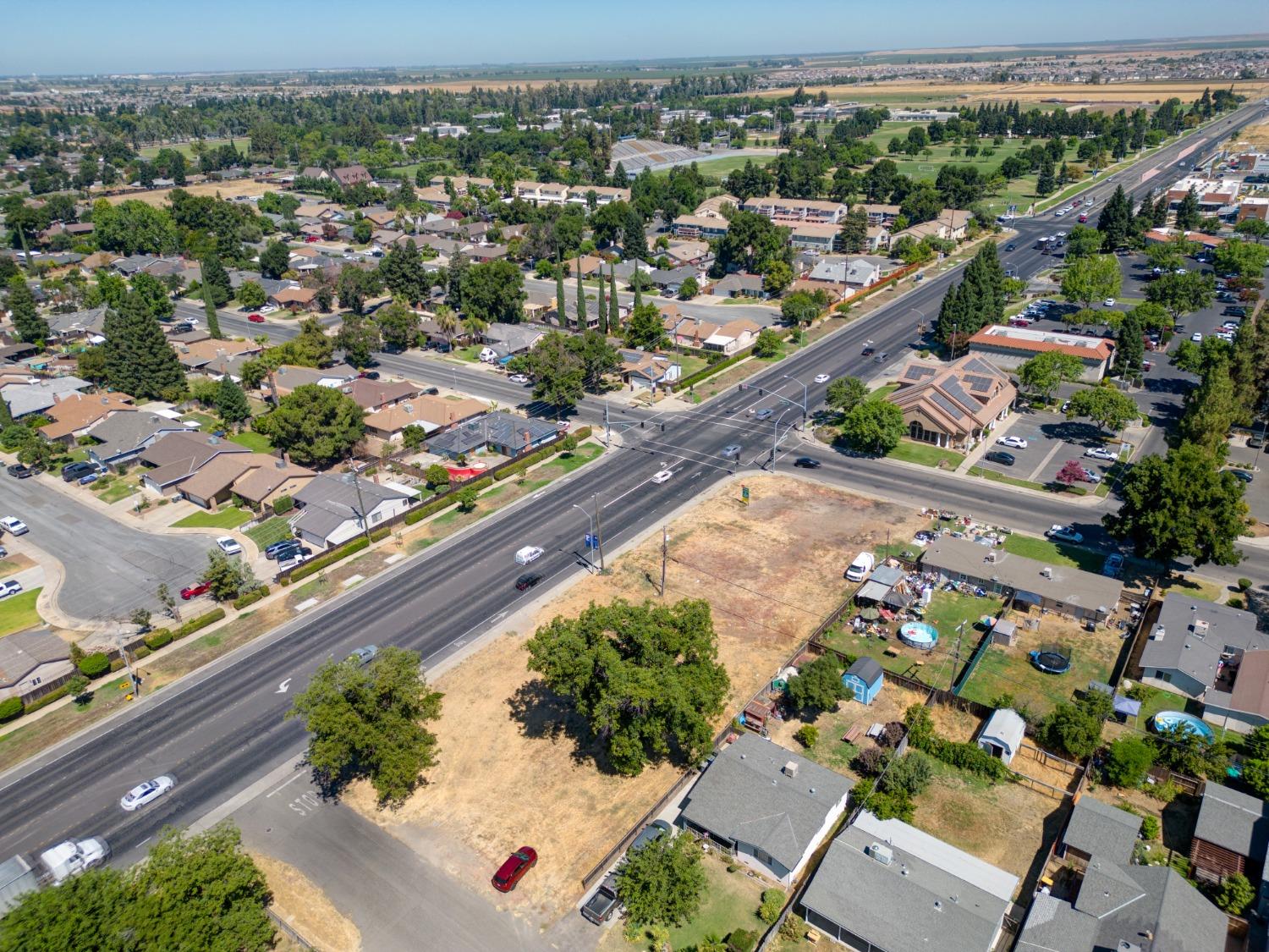 G Street, Merced, California image 4