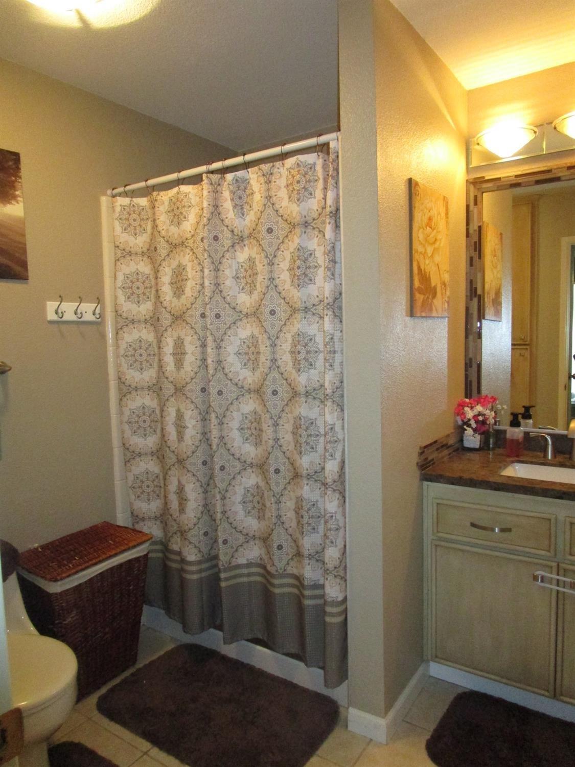 Photo #19: 223072476 Listing: Photo #19