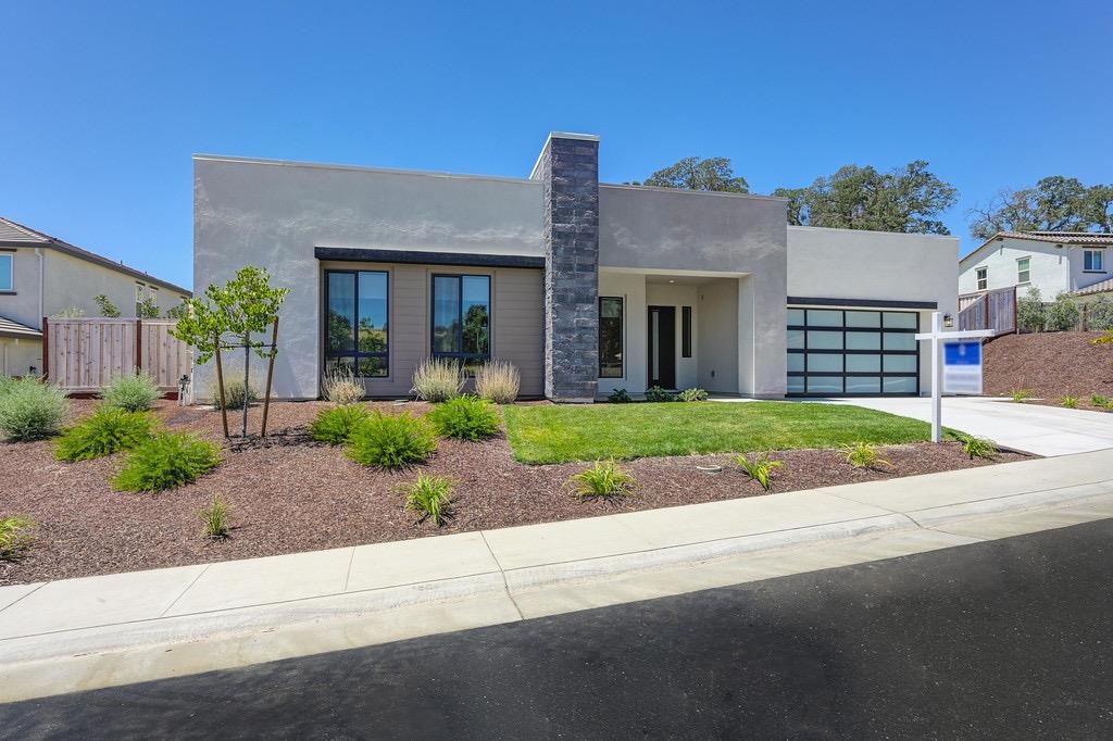 Photo of 2748 Nisenan Valley Dr in Lincoln, CA