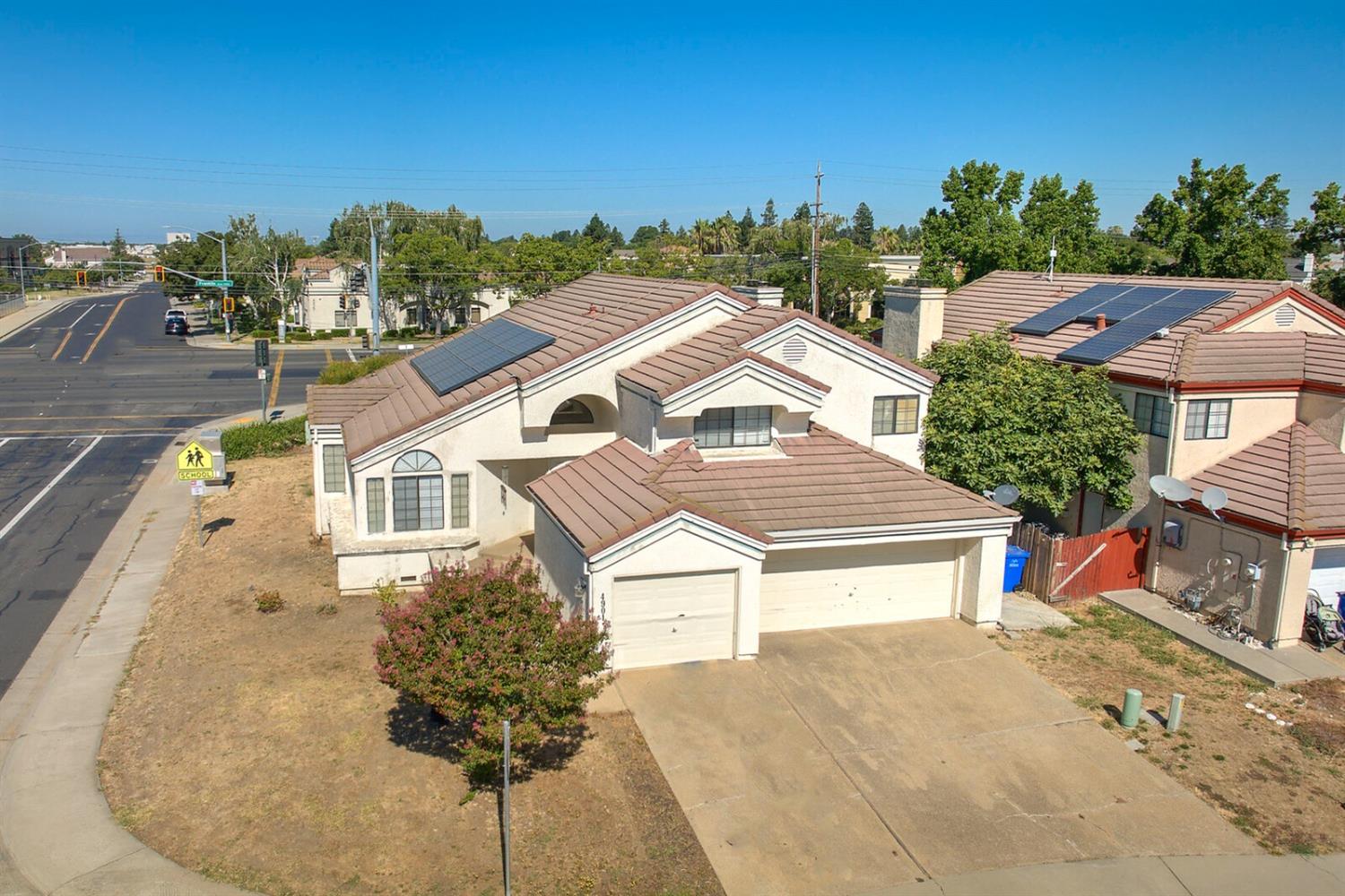 Efthemia Way, Elk Grove, California image 3