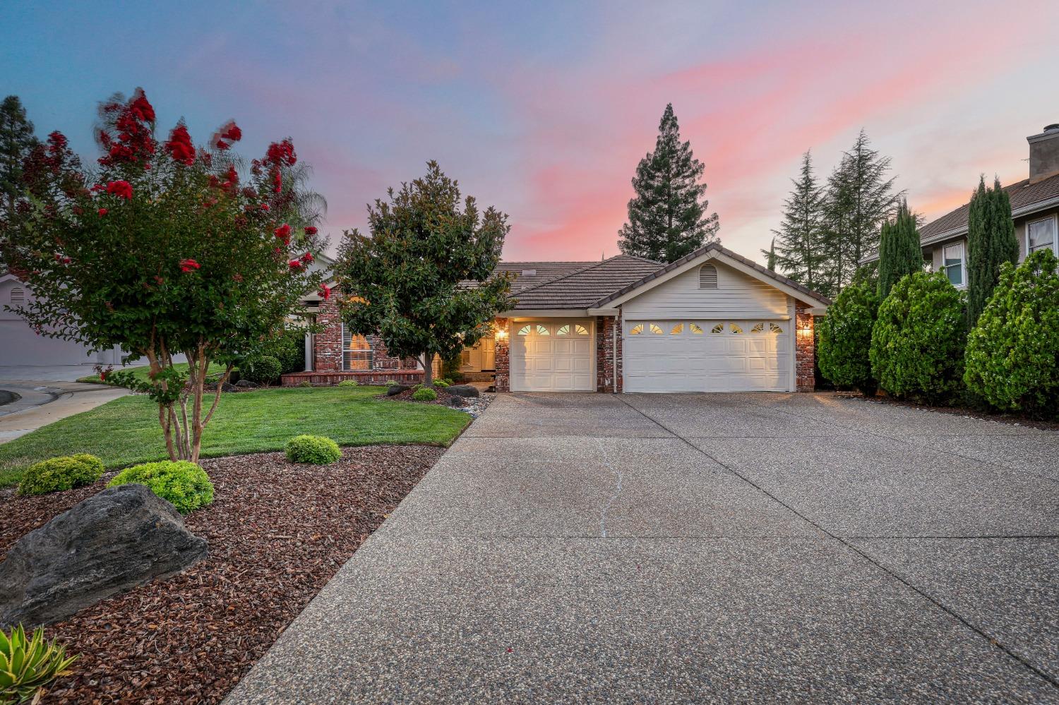 Trimotor Court, Fair Oaks, California image 40