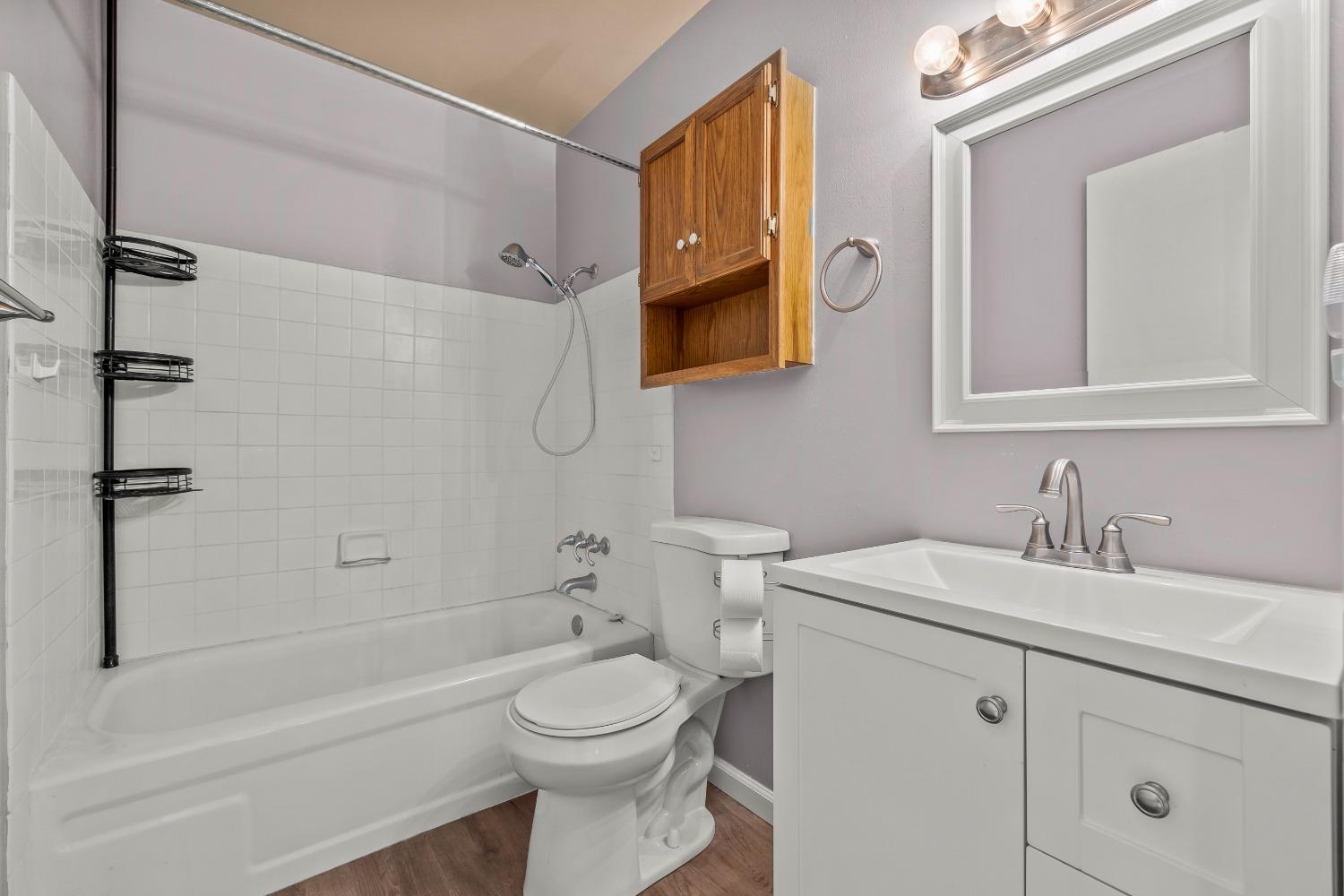Photo #29: 223063716 Listing: Photo #29