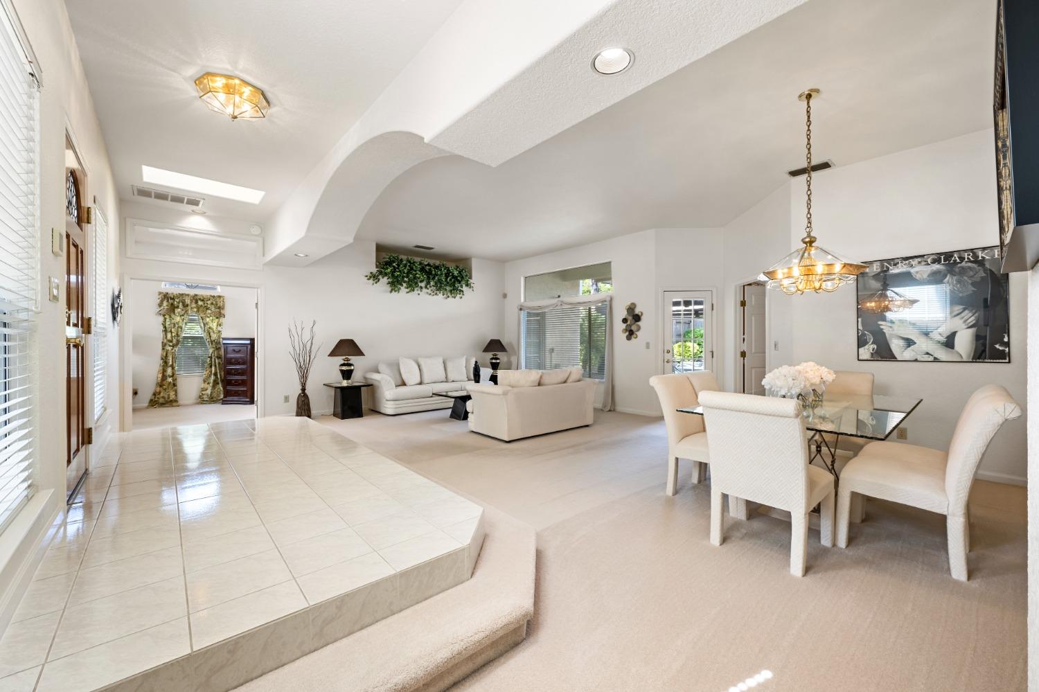Trimotor Court, Fair Oaks, California image 9