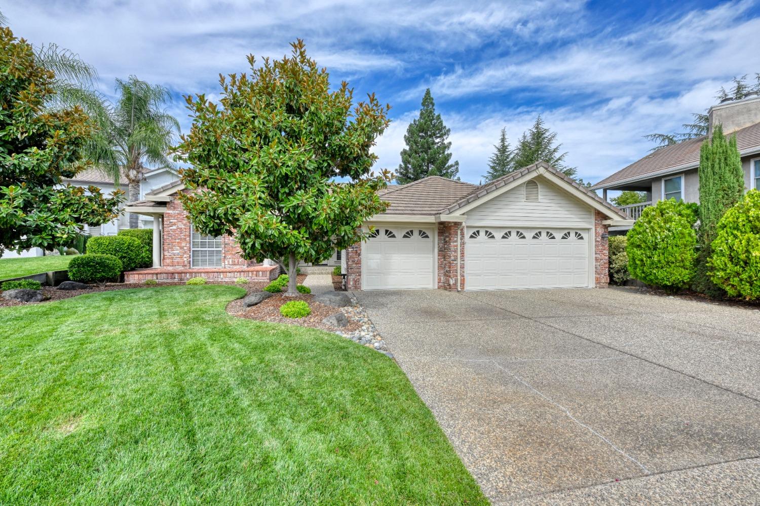 Trimotor Court, Fair Oaks, California image 6
