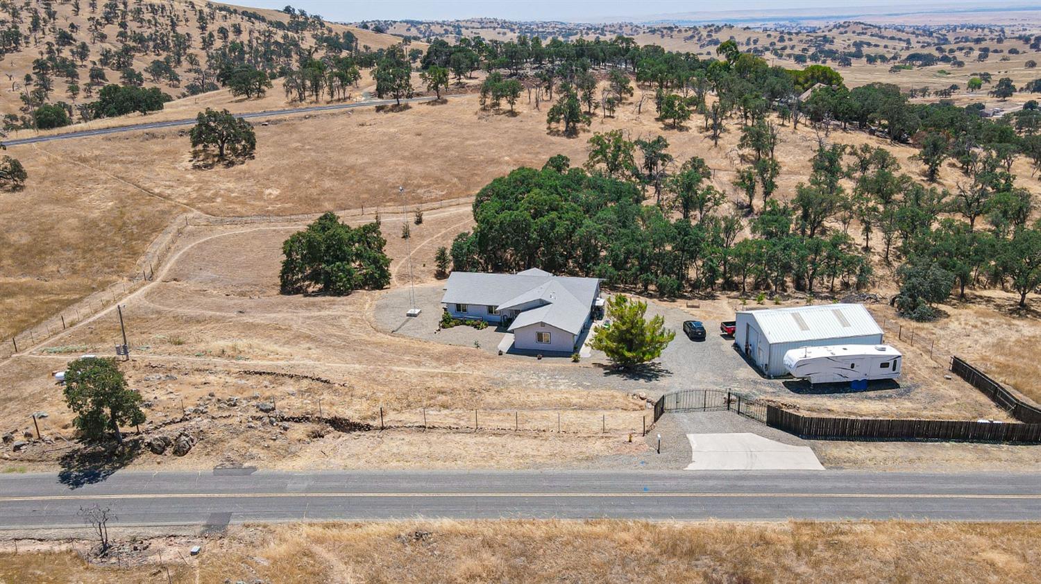 Zelma Way, La Grange, California image 10