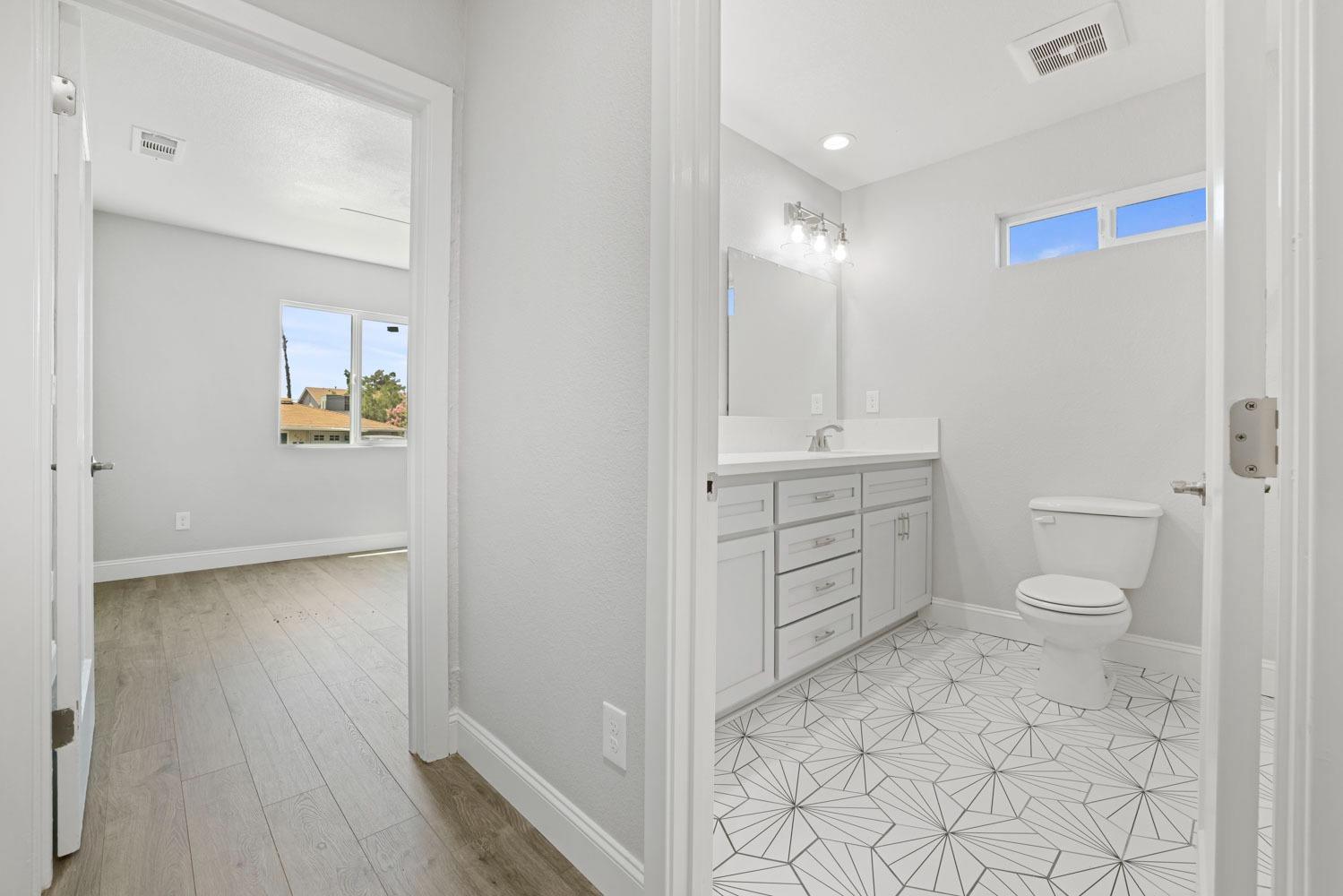 Detail Gallery Image 23 of 33 For 239 Bardo Ave, Oakdale,  CA 95361 - 3 Beds | 2 Baths