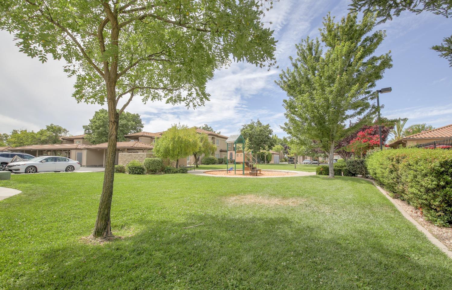 Photo #3: 223073624 Listing 