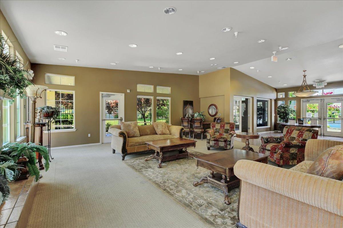 Photo #74: 223072905 Listing: Photo #74