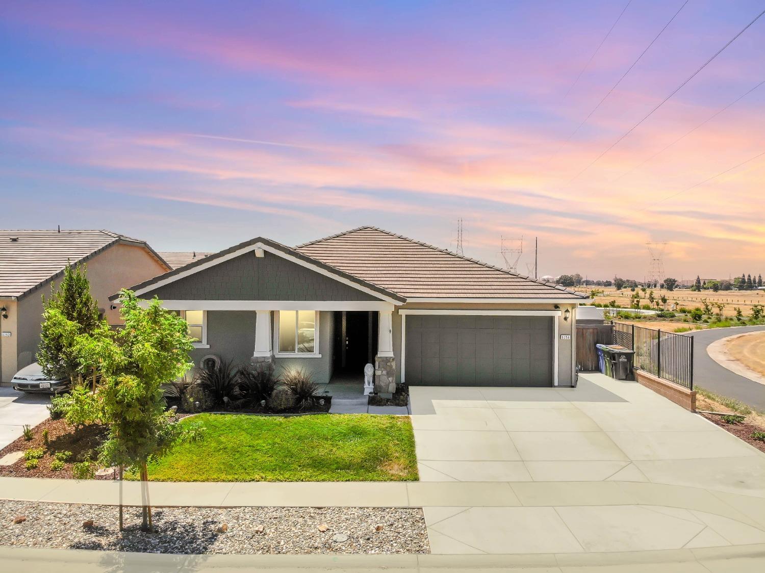 Photo of 9256 Charolais Wy in Elk Grove, CA