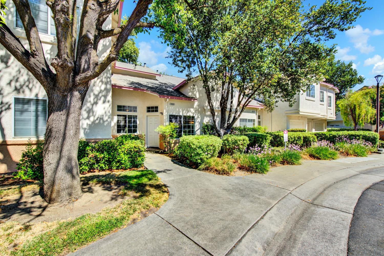 Photo of 1033 Greene Ter in Davis, CA