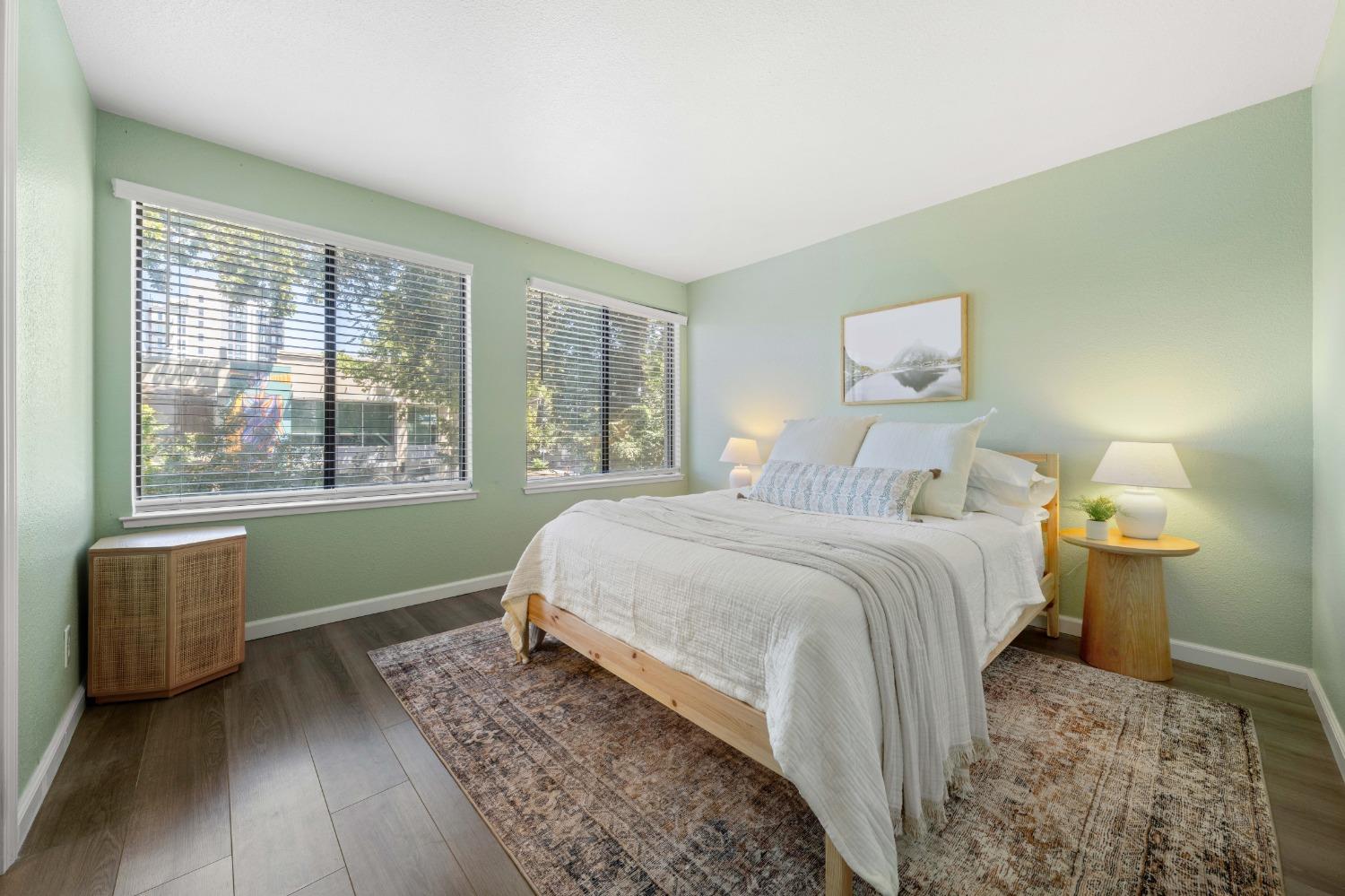 Photo #5: 223073675 Listing 
