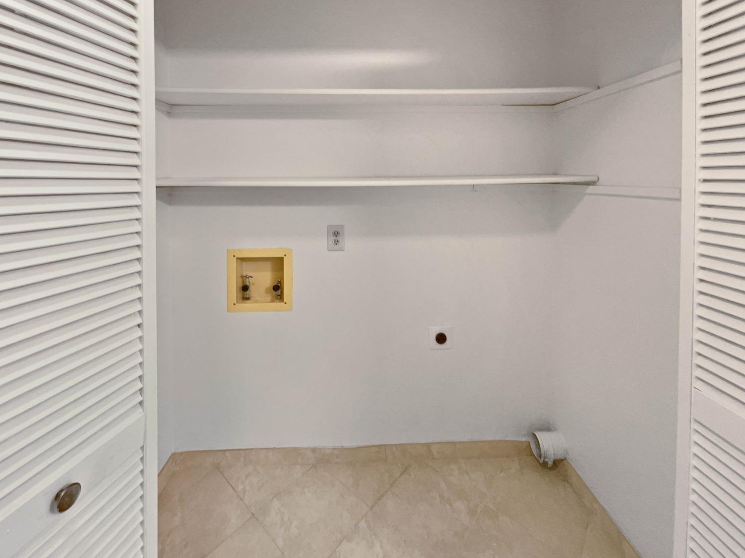 Photo #14: 223074048 Listing: Photo #14