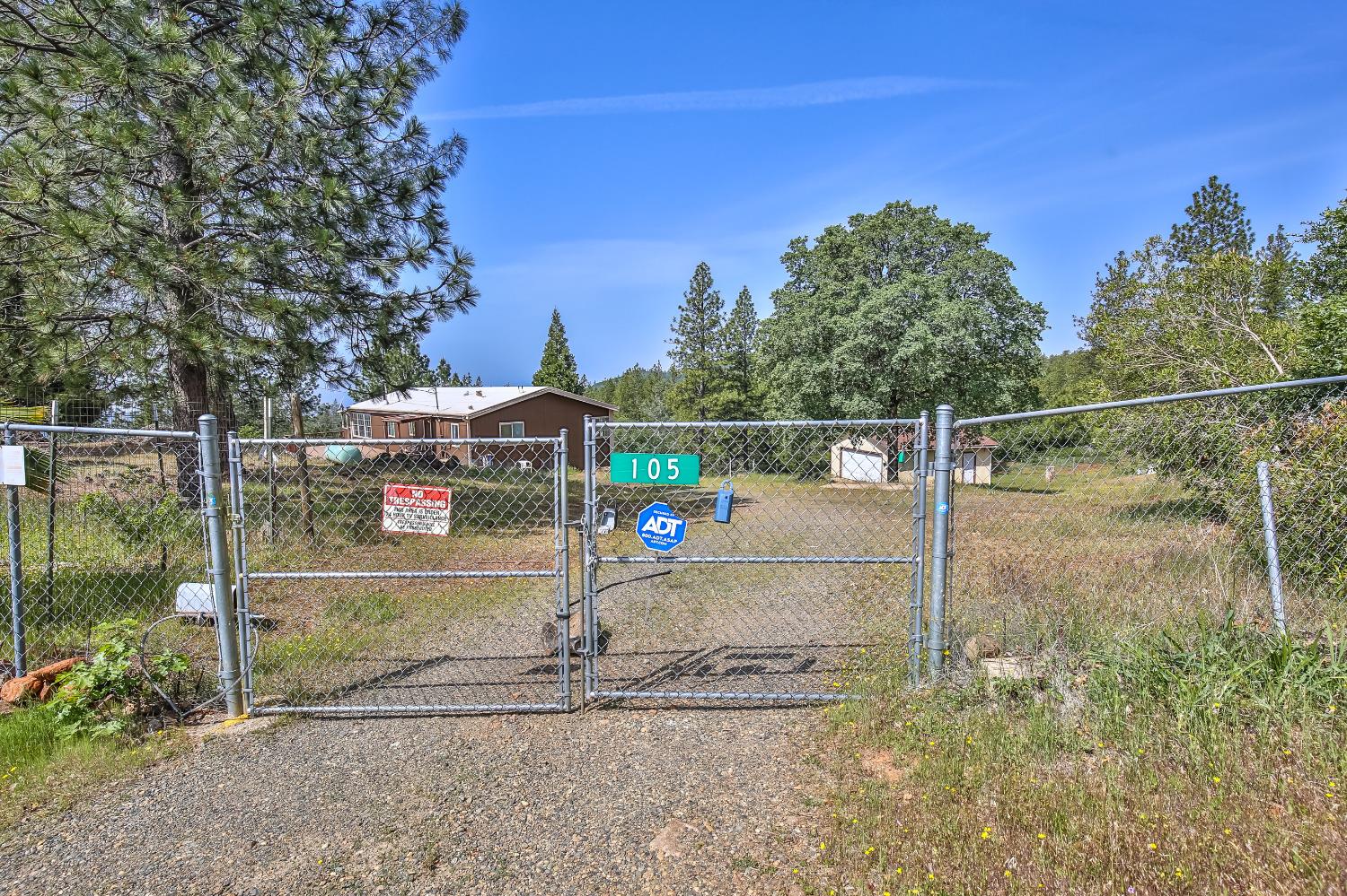 Detail Gallery Image 33 of 43 For 105 Top View Ct, Oroville,  CA 95966 - 3 Beds | 2 Baths