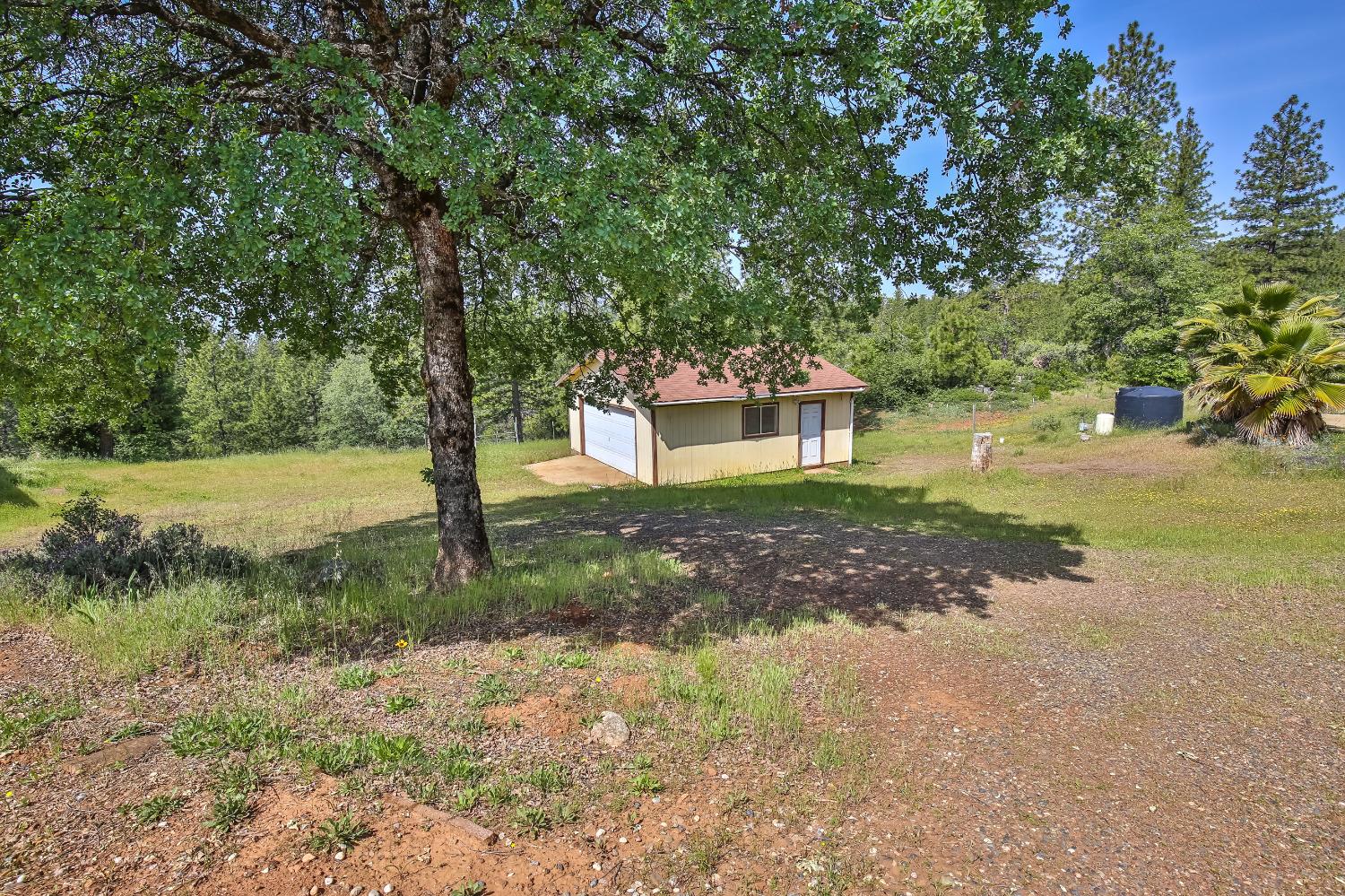 Detail Gallery Image 25 of 43 For 105 Top View Ct, Oroville,  CA 95966 - 3 Beds | 2 Baths