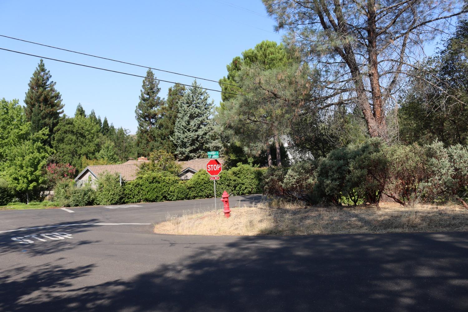 Fairway Drive, Cameron Park, California image 2