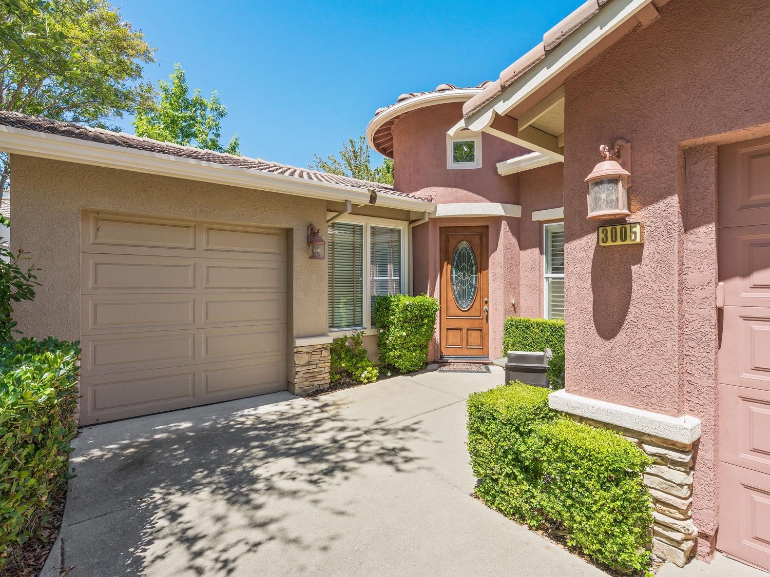 Photo of 3005 Borgata Wy in El Dorado Hills, CA