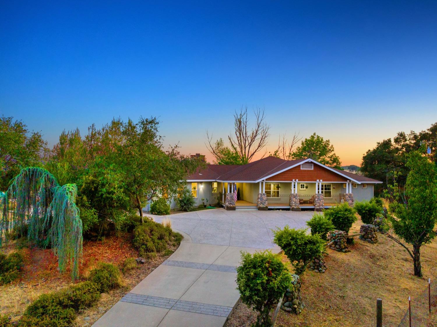 Photo of 4234 Haveture Wy in Shingle Springs, CA