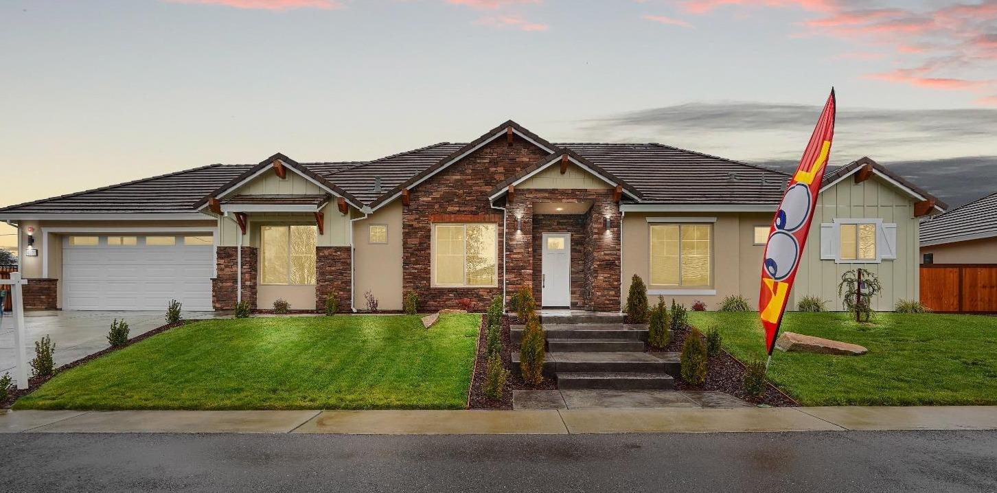 Photo of 4001 Nellia Ct in Rocklin, CA