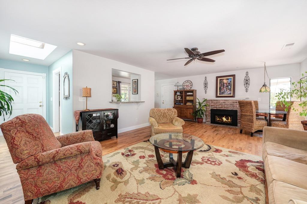 Memory Way, Fair Oaks, California image 9