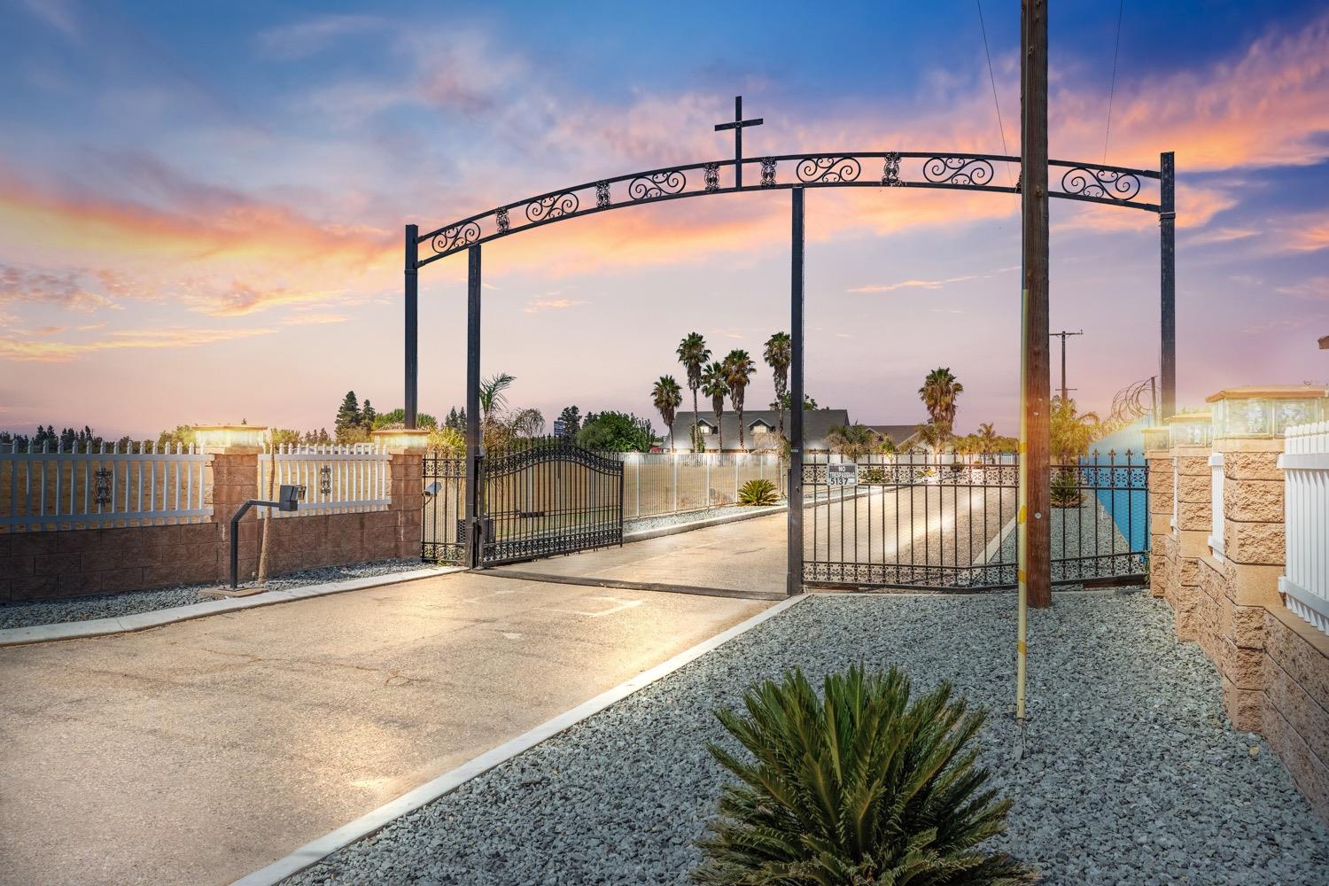Photo of 5137 N Gratton Rd in Denair, CA