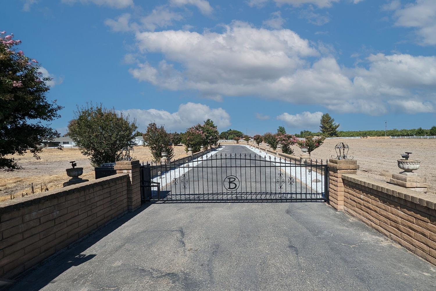 Applegate Road, Atwater, California image 2
