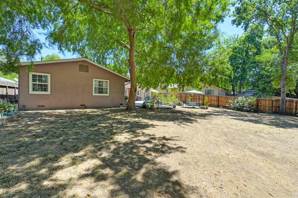 Memory Way, Fair Oaks, California image 36