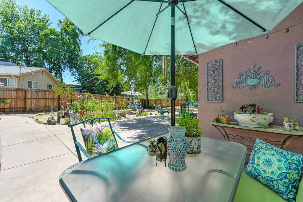 Memory Way, Fair Oaks, California image 28