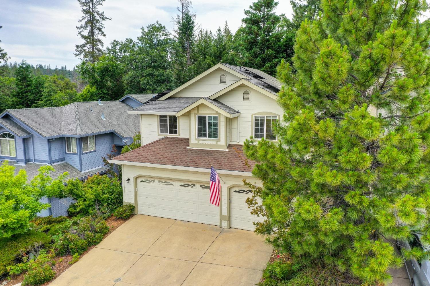 Photo of 232 Canyon Creek Cir in Colfax, CA
