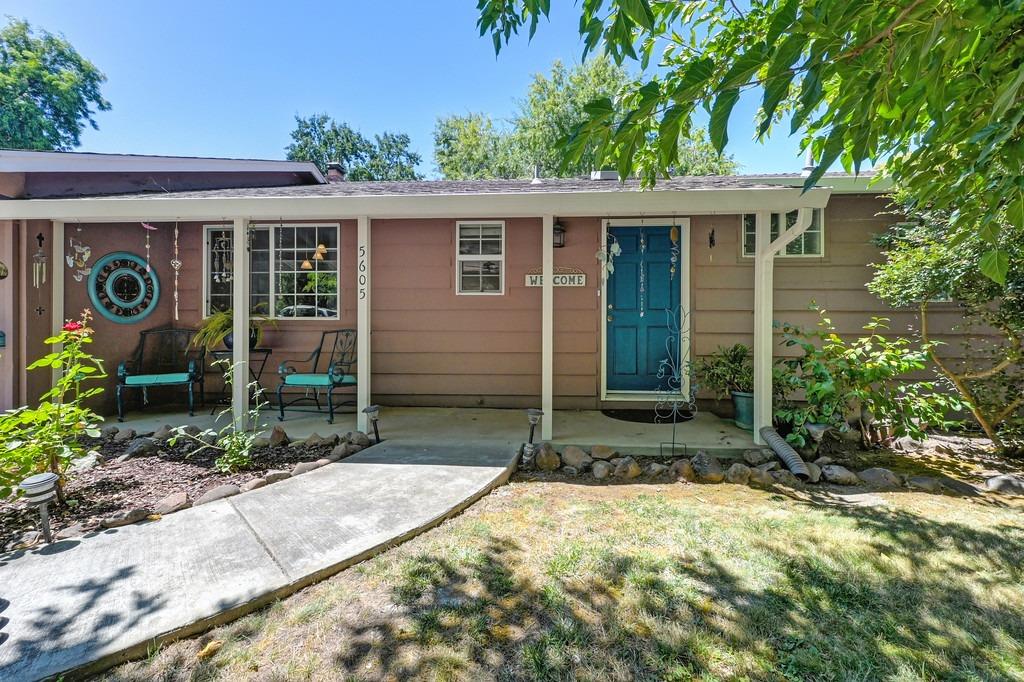 Memory Way, Fair Oaks, California image 5