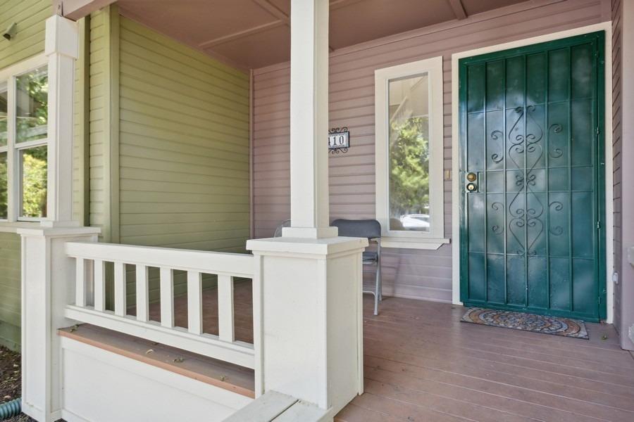 Photo #2: 223073443 Listing 