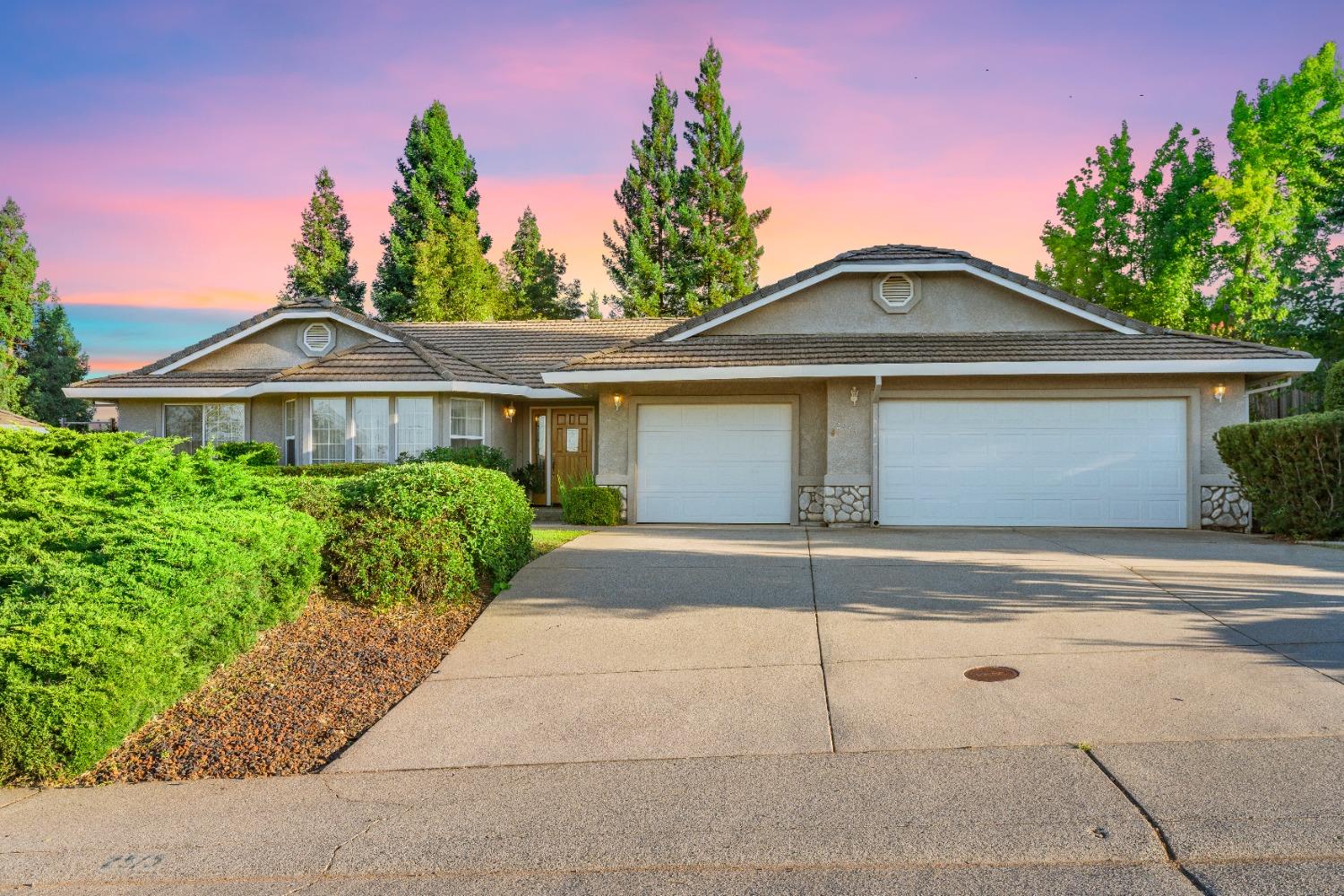 Photo of 2575 Sullivan Dr in Auburn, CA