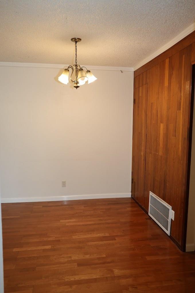 Photo #13: 223075804 Listing: Photo #13