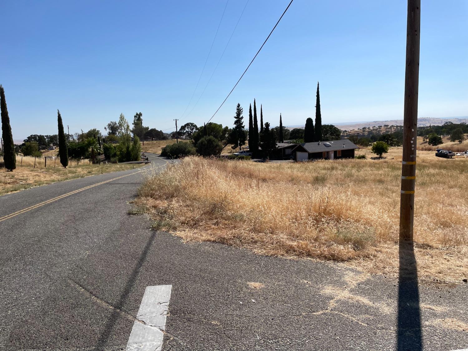 Paraiso Boulevard, La Grange, California image 2