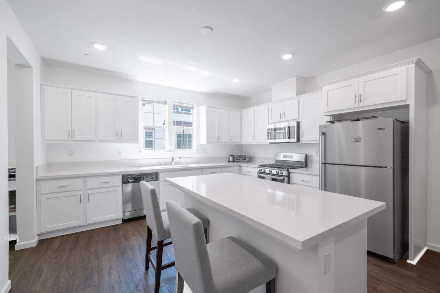 Photo #10: 223076050 Listing 
