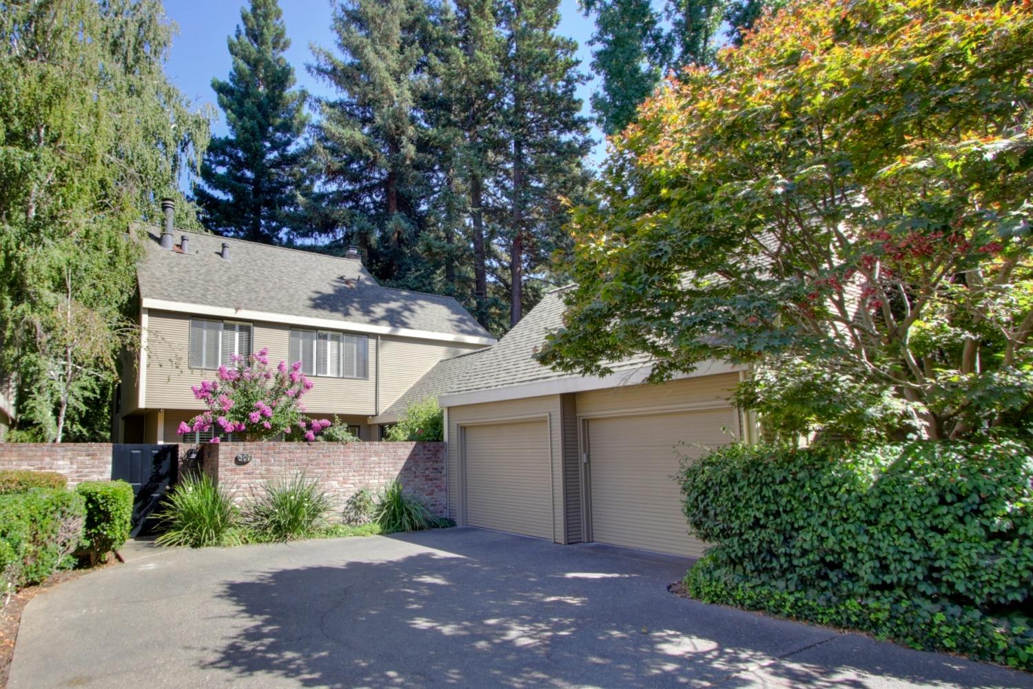 Photo of 309 Wyndgate Rd in Sacramento, CA