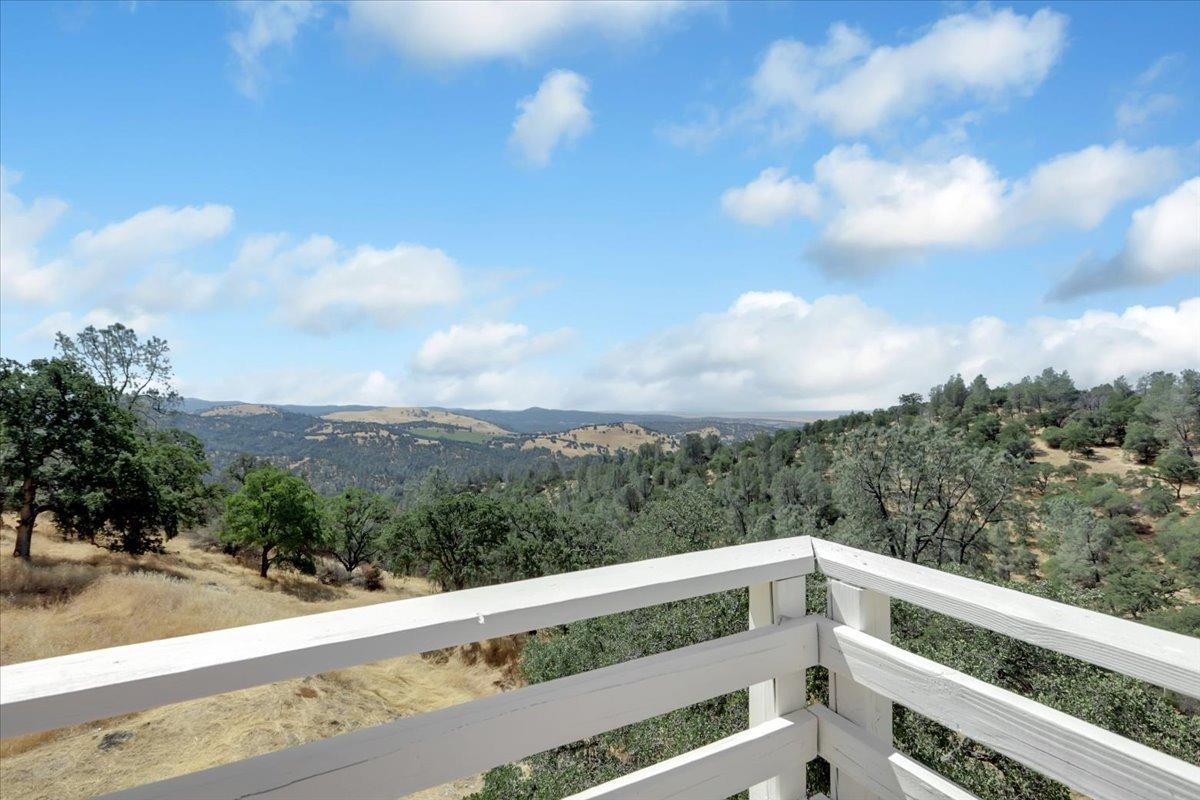 Photo of 7642 Redhill Wy in Browns Valley, CA