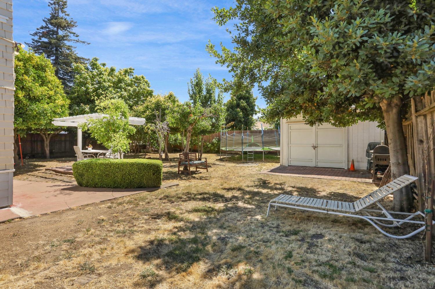 Euclid Avenue, San Leandro, California image 10
