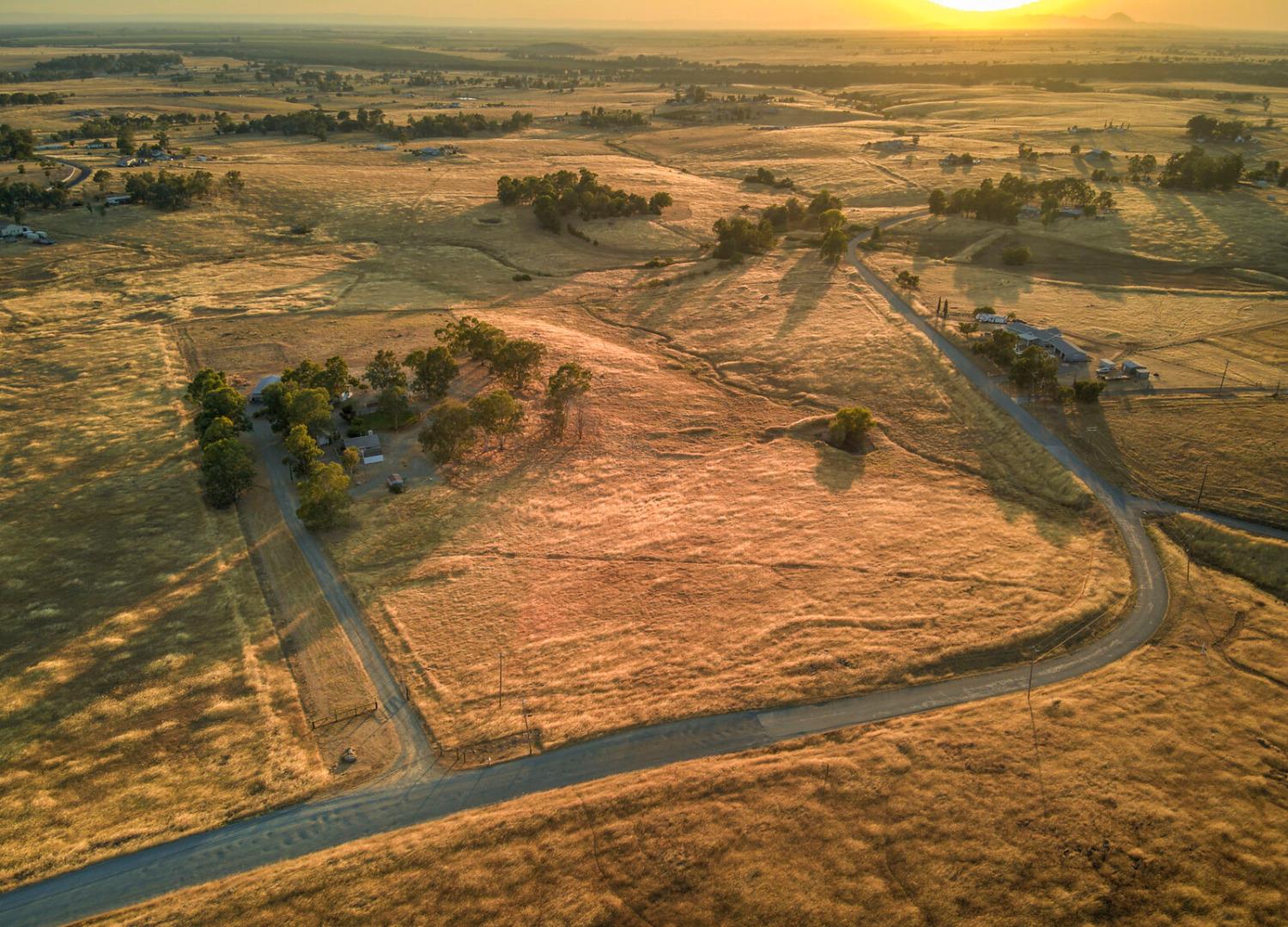 Kapaka Lane, Wheatland, California image 46