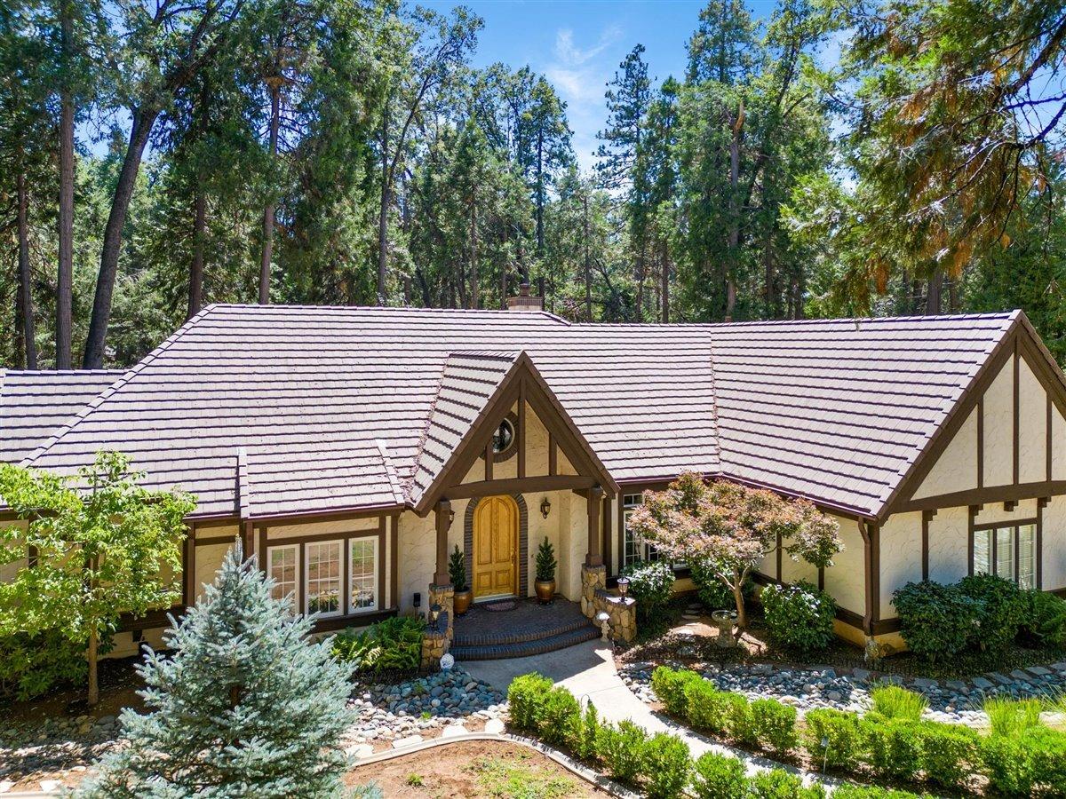 Photo of 11188 Weatherly Pl in Grass Valley, CA