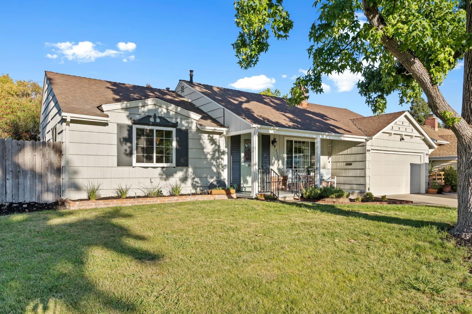 Photo of 2224 Landon Ln in Sacramento, CA