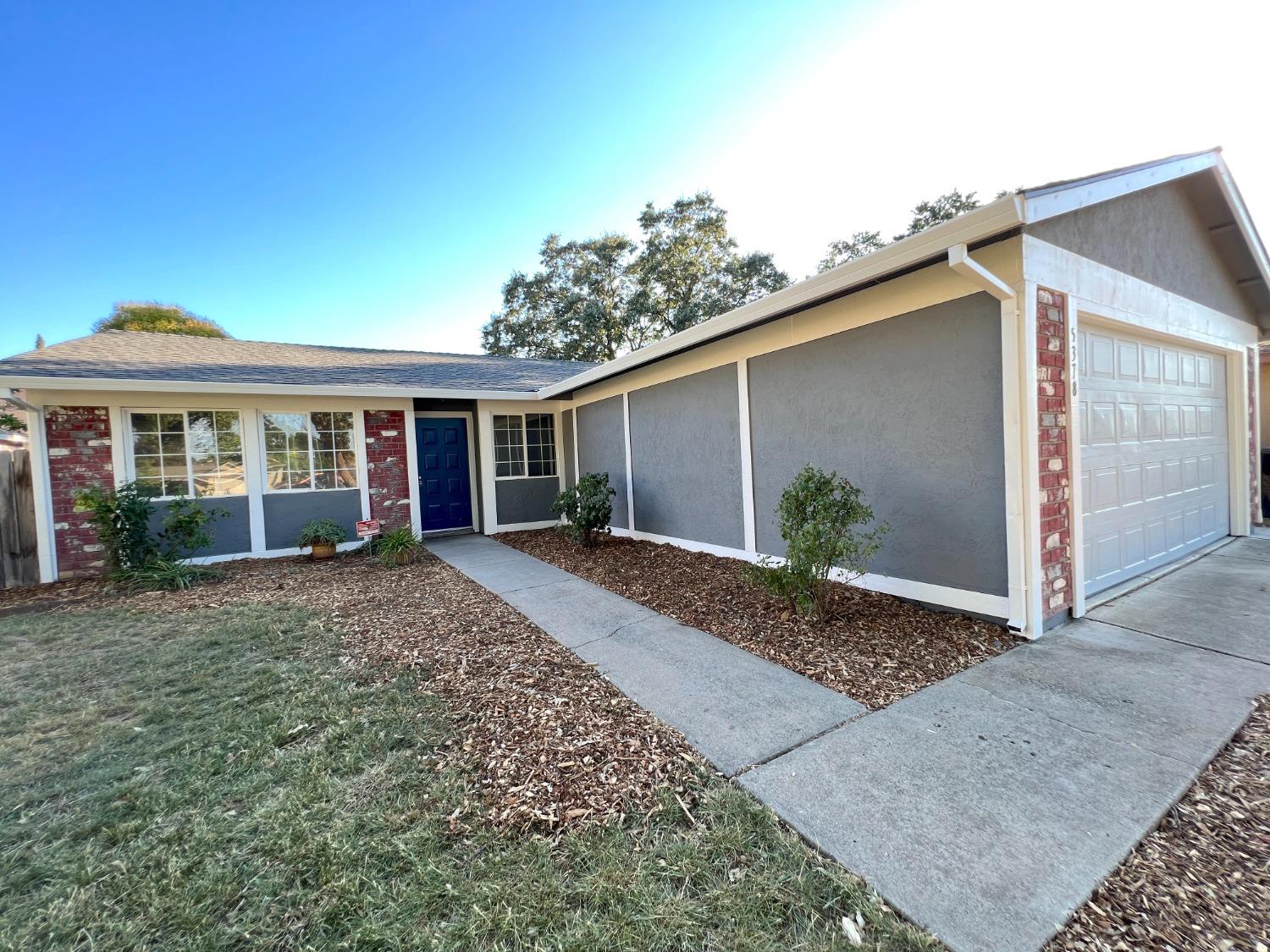 Photo of 5378 Meadow Park Wy in Sacramento, CA