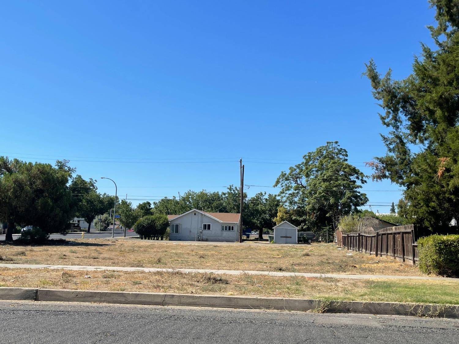 S M Street, Merced, California image 2